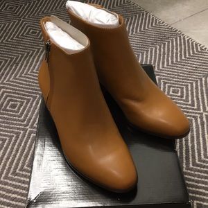 JCrew Reagan leather booties in Caramel.